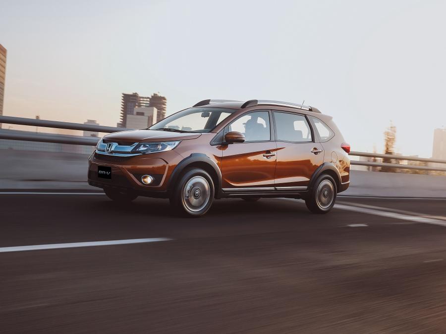  Honda BR-V 2018 года  (MX) (фото 21 из 28)